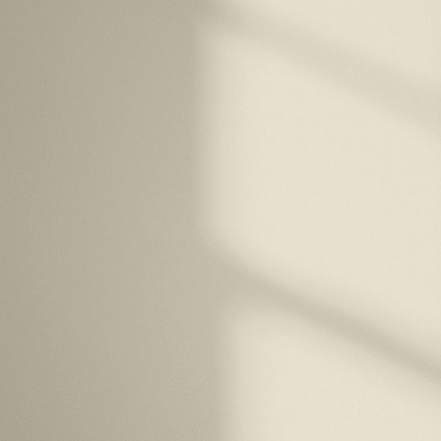White 08
