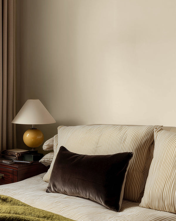 Beige 09